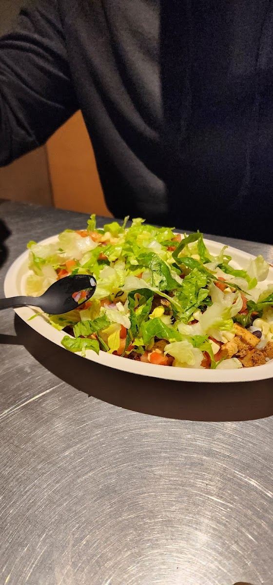 Chipotle Mexican Grill Photo 4