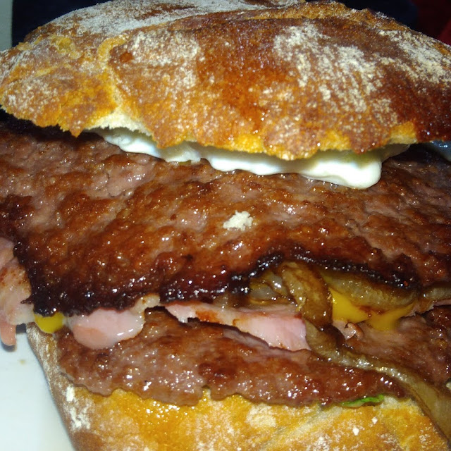 Bocadillo Cachopollo