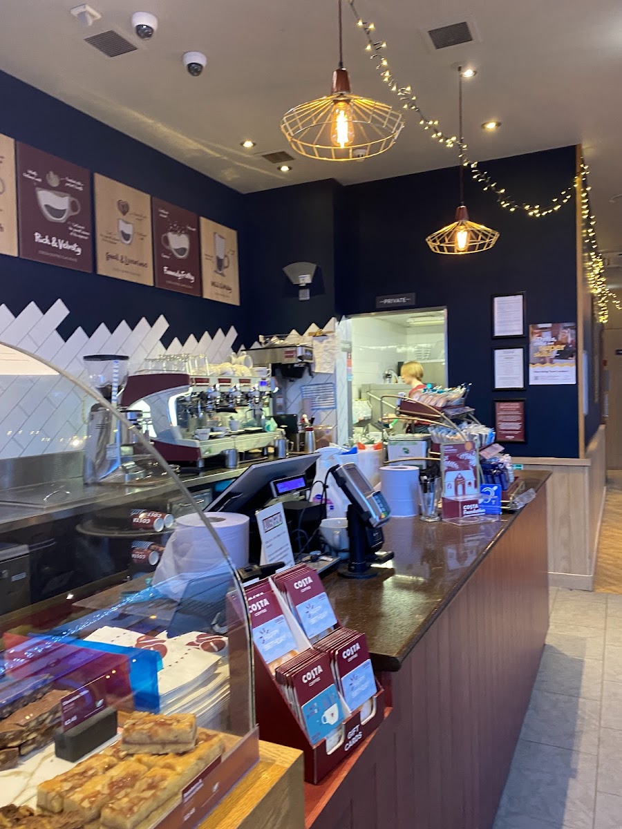 Costa Coffee Photo 4