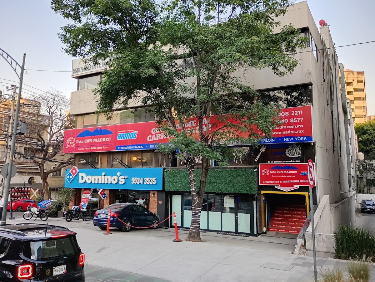 Domino's Photo 4