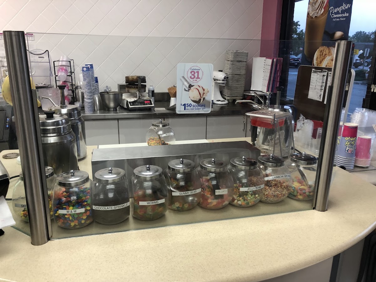Baskin-Robbins Photo 7