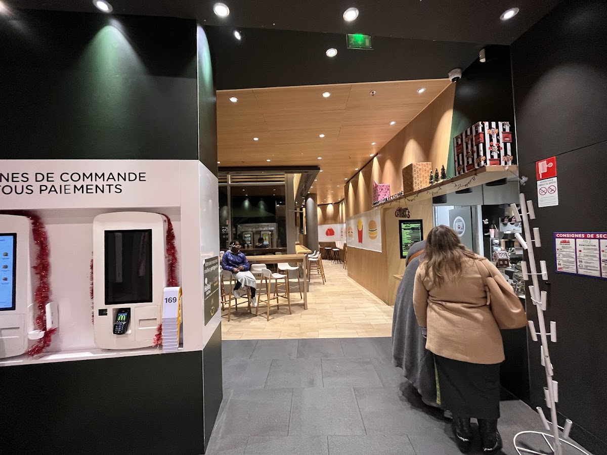 McDonald's Photo 4