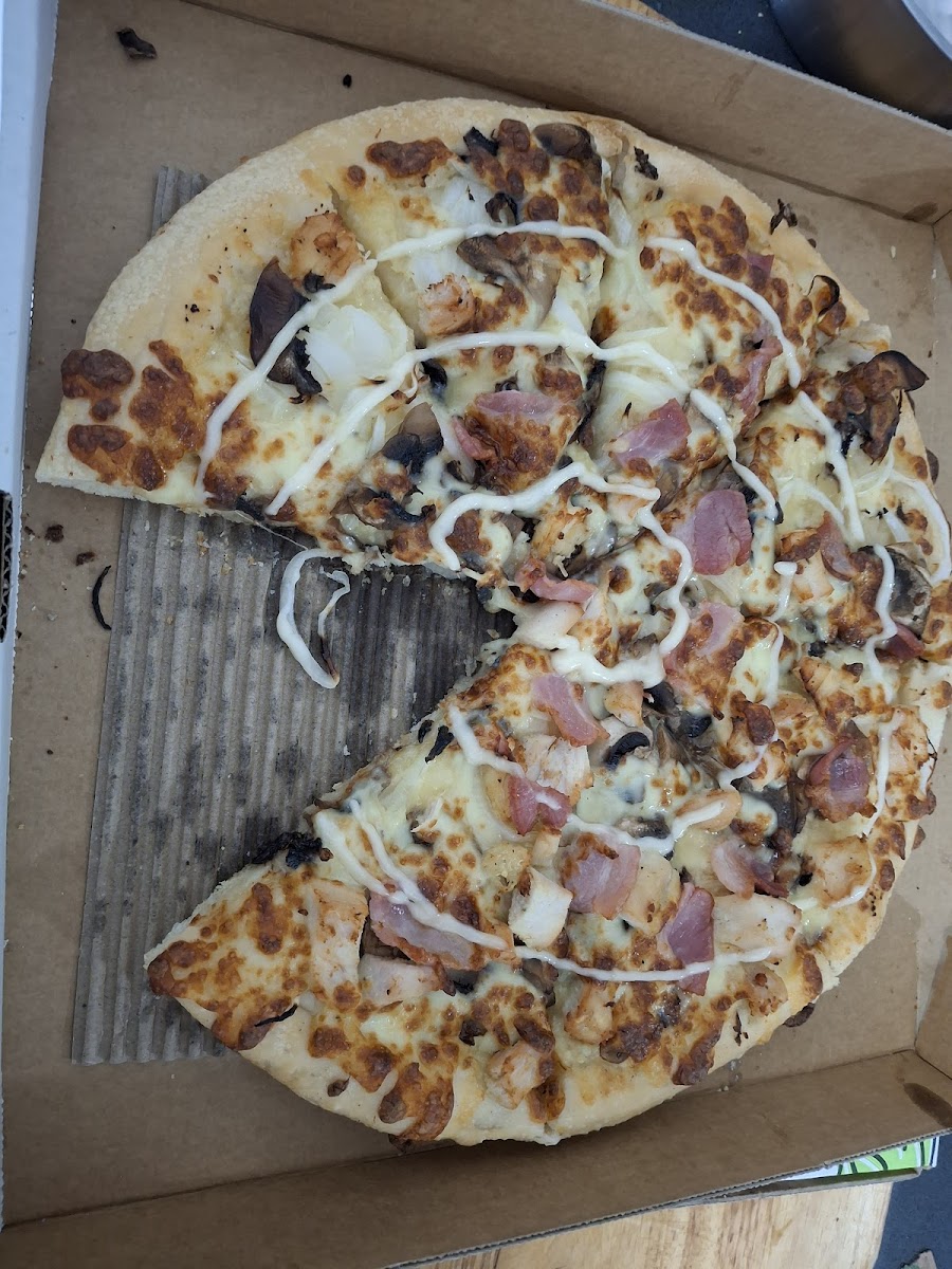 Smitty’s Pizza Photo 8