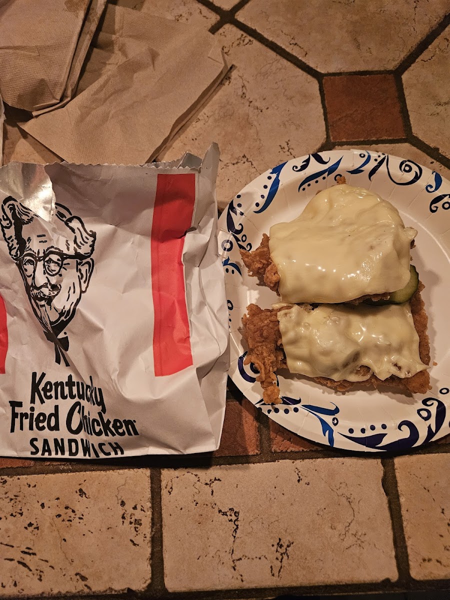 KFC Photo 9
