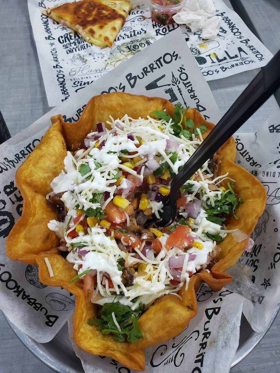 Bubbakoo's Burritos Photo 5