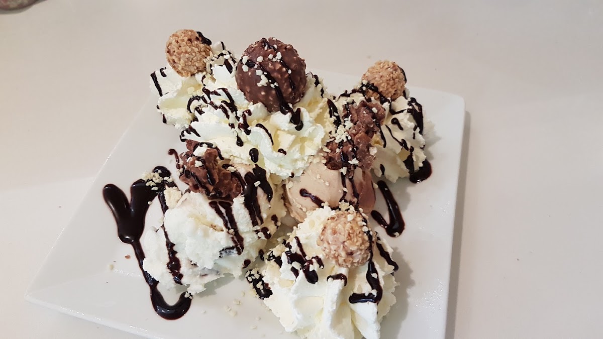 Eiscafé Venezia Photo 3