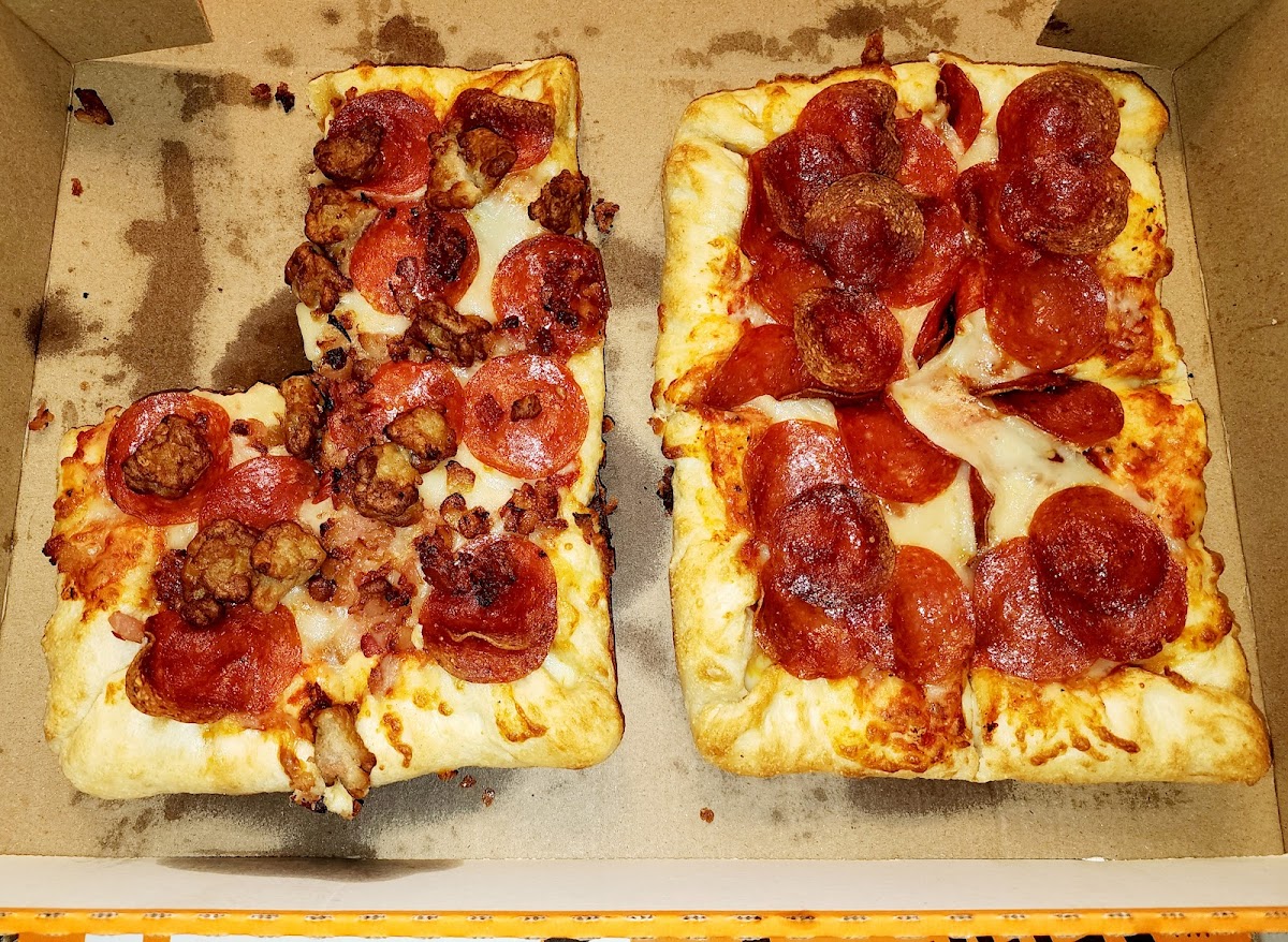 Little Caesars Pizza Photo 7