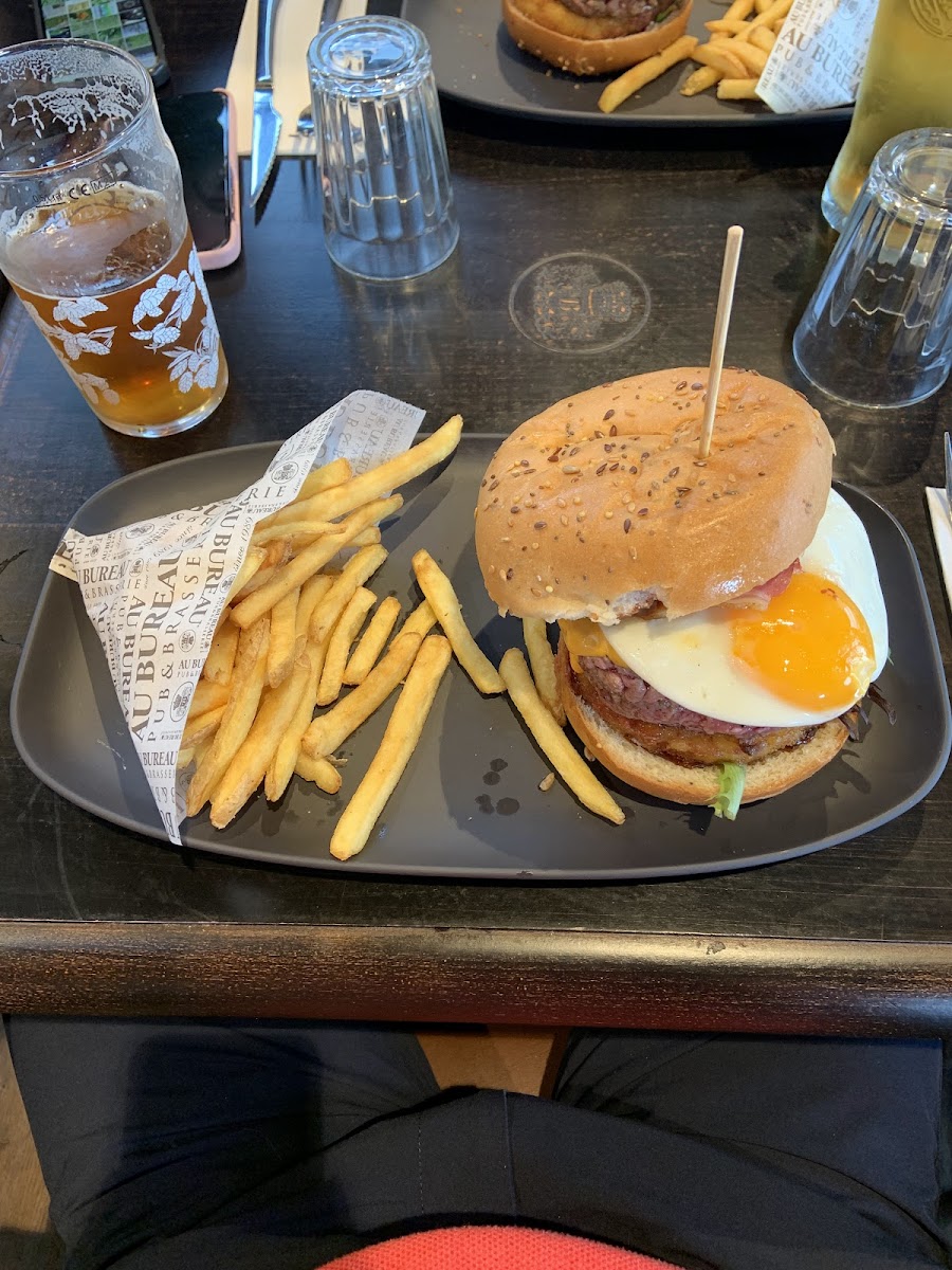 Au Bureau - Pub et Brasserie Photo 7