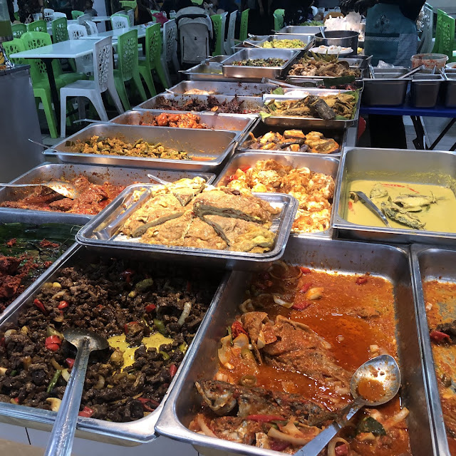 Set Lauk Makan Tengah Hari