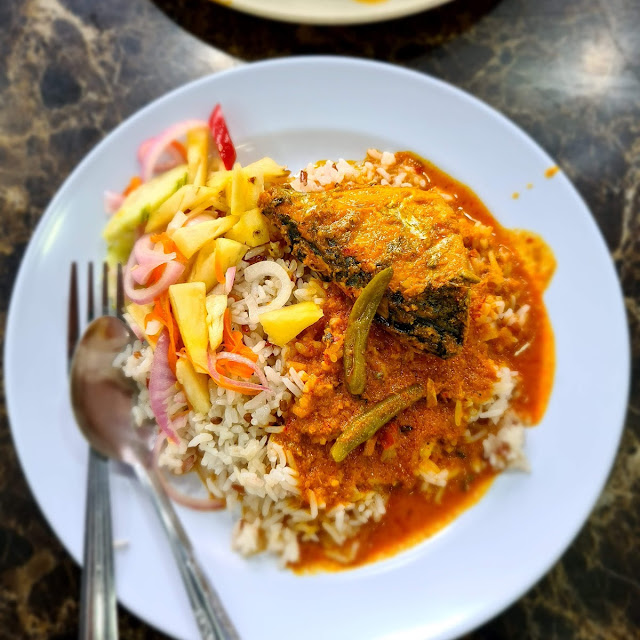 Nasi Dagang Kari Ikan Tongkol