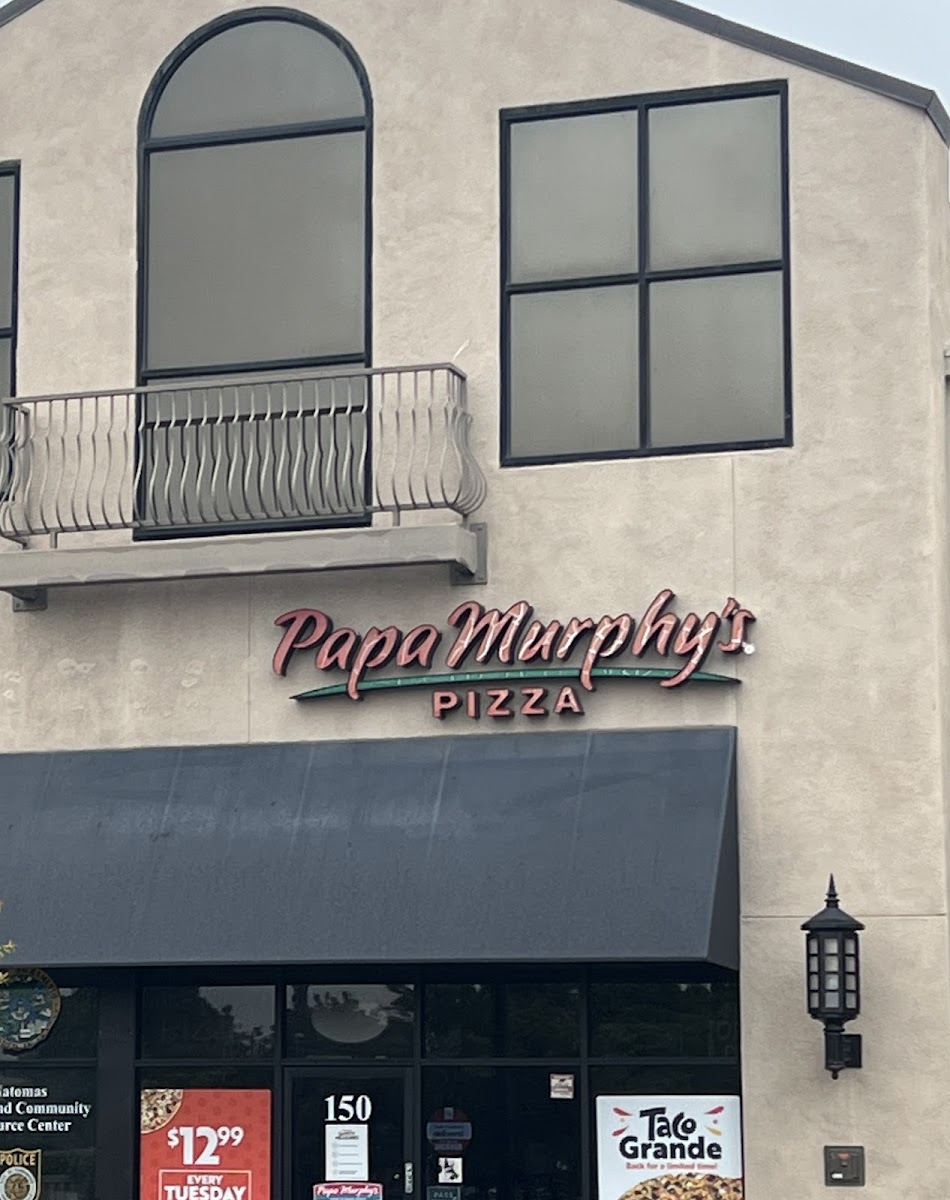 Papa Murphy's | Take 'N' Bake Pizza