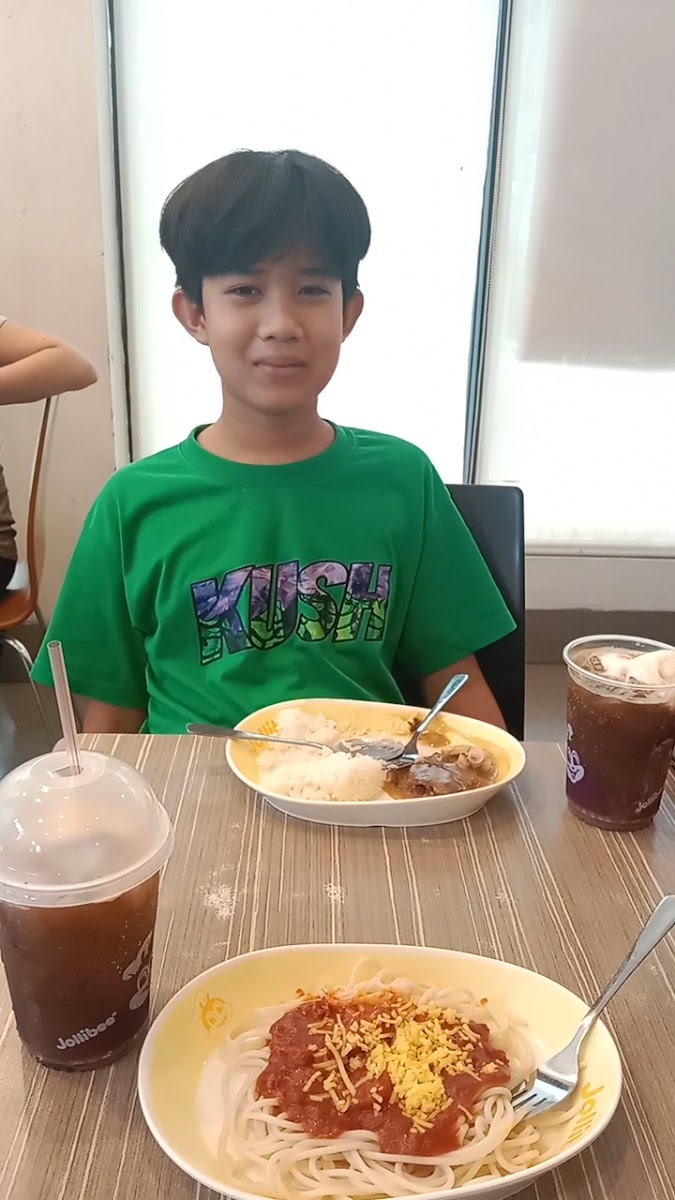 Jollibee Photo 2