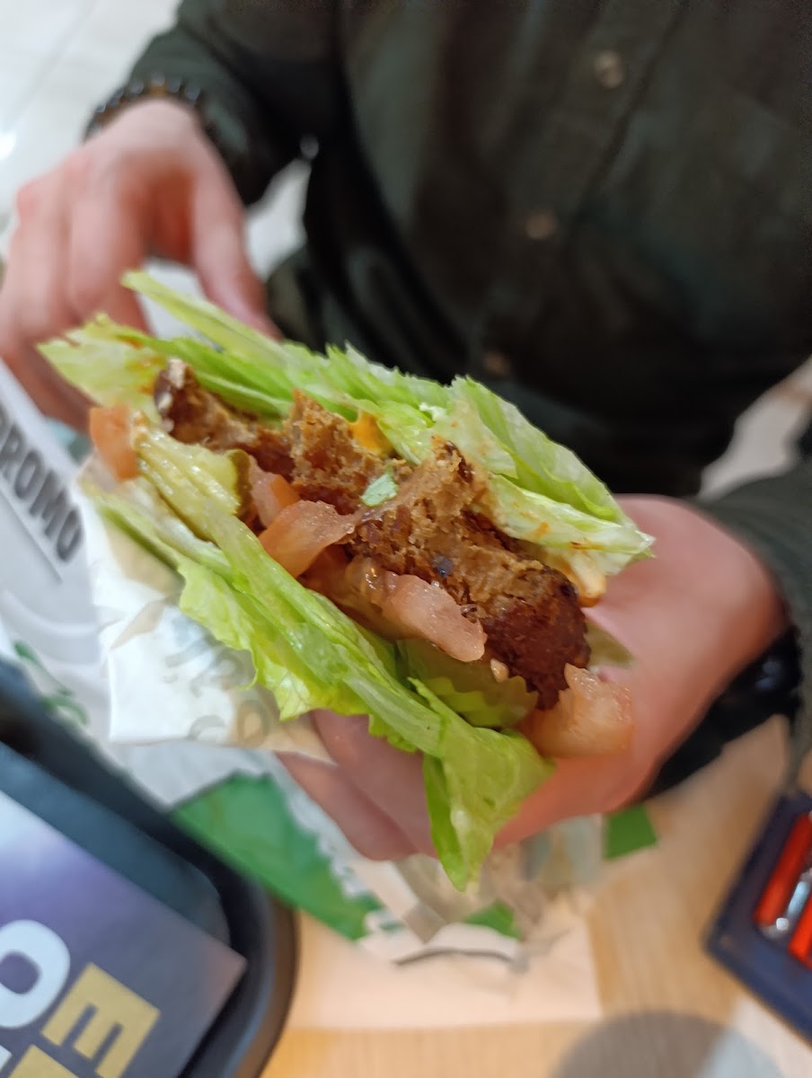 CARL'S JR. Photo 7