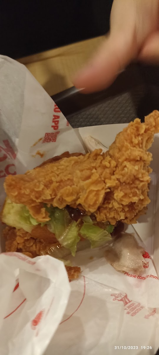 KFC Photo 7