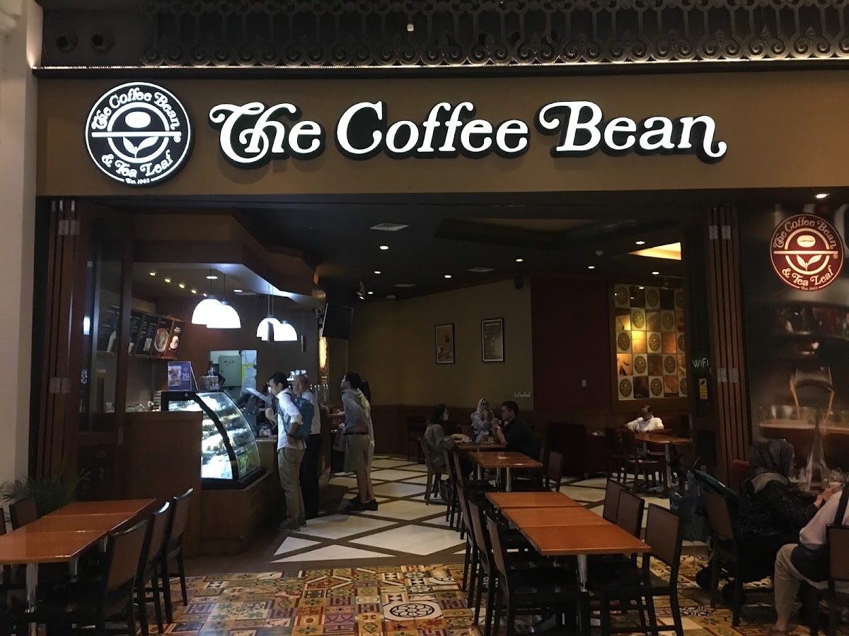 The Coffee Bean & Tea Leaf Photo 3