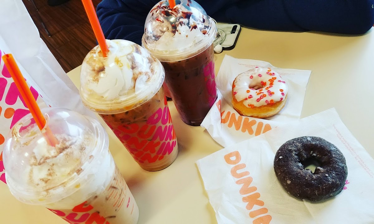 Dunkin' Photo 6