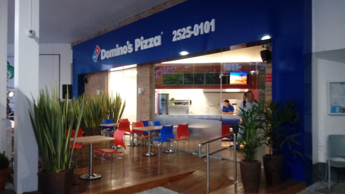 Domino's Pizza