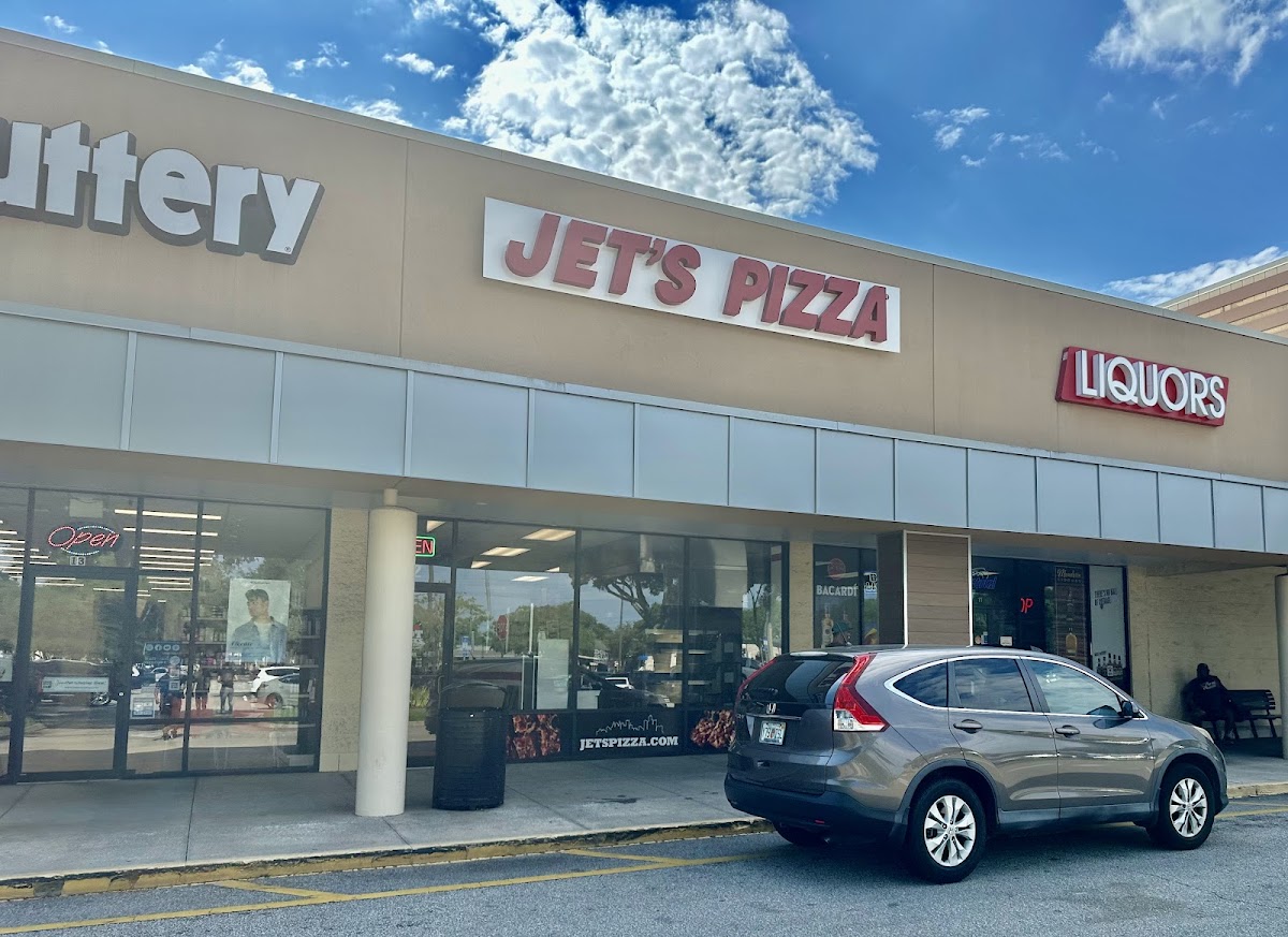 Jet's Pizza