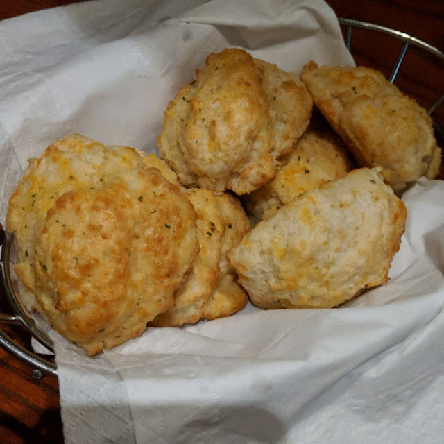 Endless Chowder Salad & Cheddar Bay Biscuits
