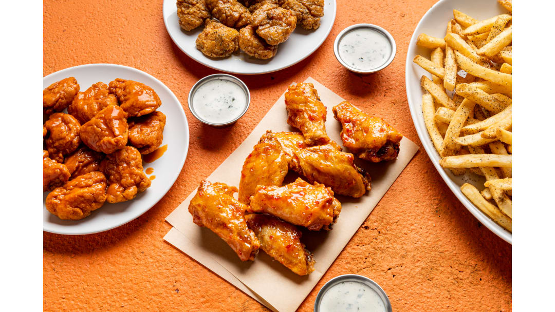 It's Just Wings Photo 1