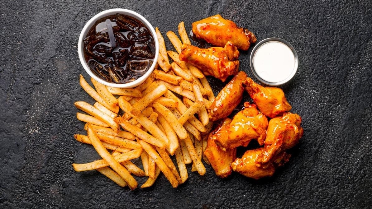 It's Just Wings Photo 4