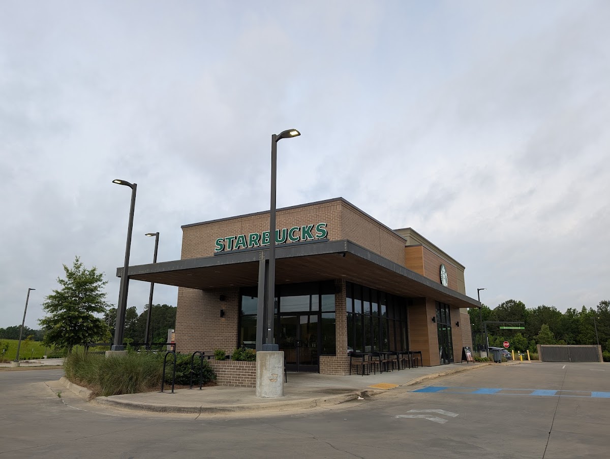 Starbucks Photo 4