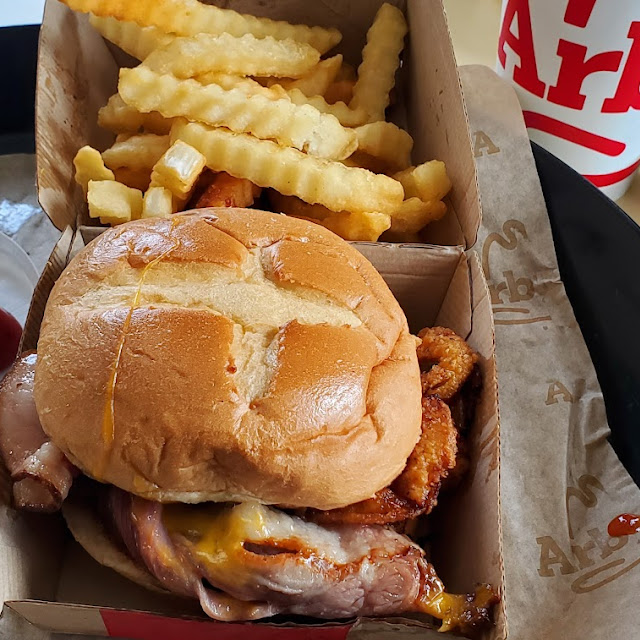 Smokehouse Brisket Sammich