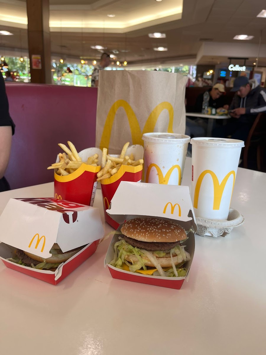 McDonald's Photo 2