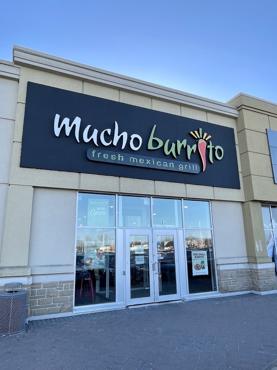 Mucho Burrito Fresh Mexican Grill Photo 4