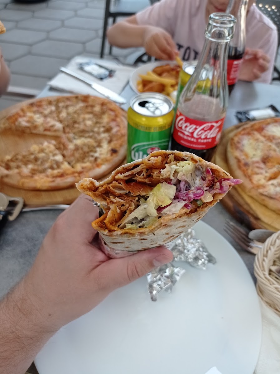 Pizza Factory Photo 7