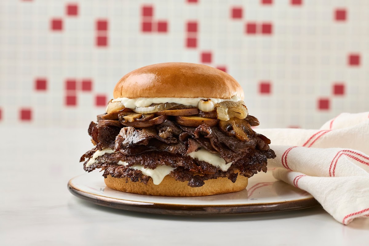 Freddy's Frozen Custard & Steakburgers Photo 5