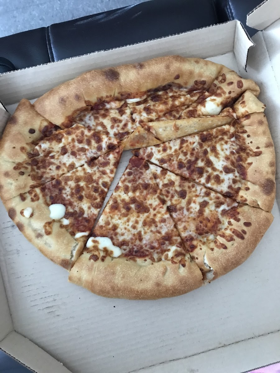 Pizza Hut Photo 8