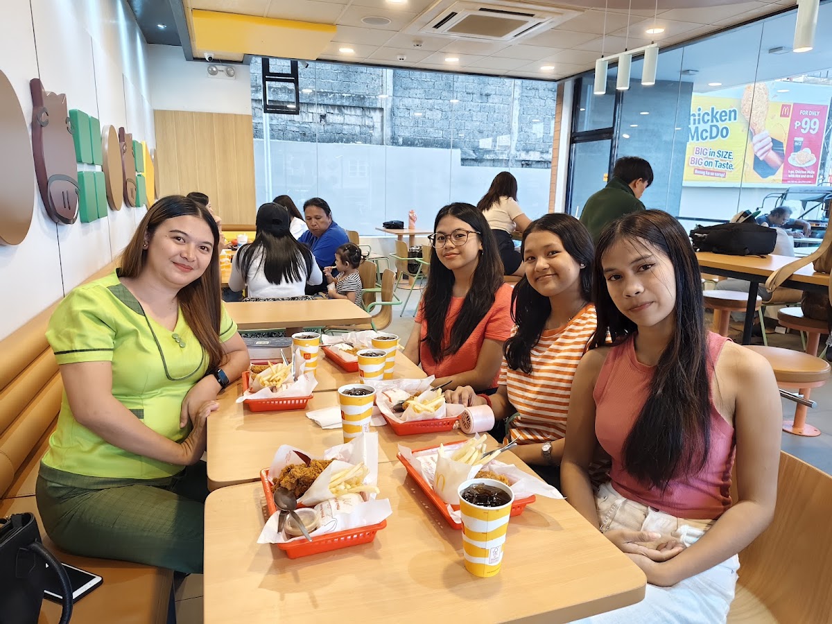 McDonald's Photo 4