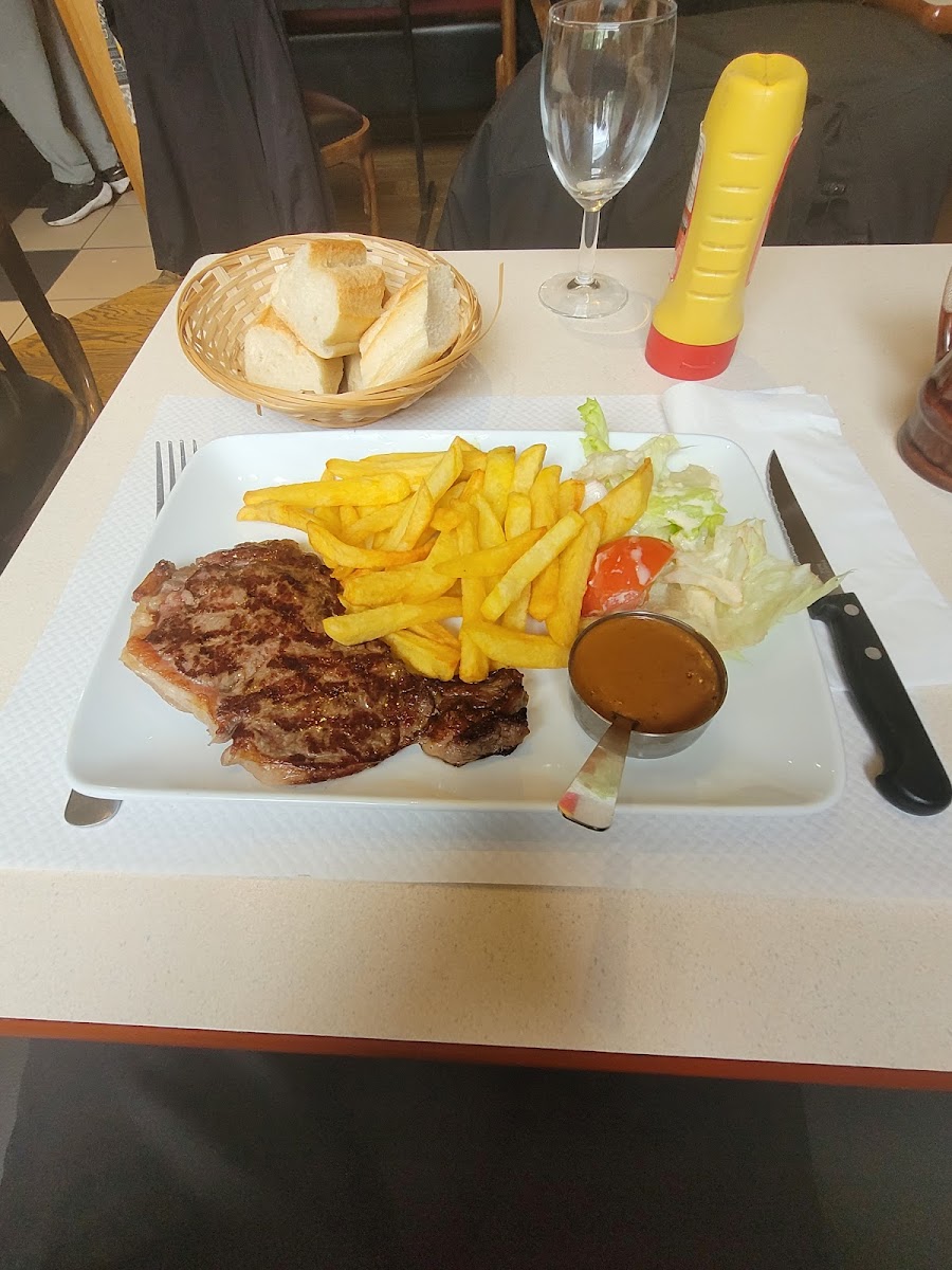Café de la Gare Photo 7