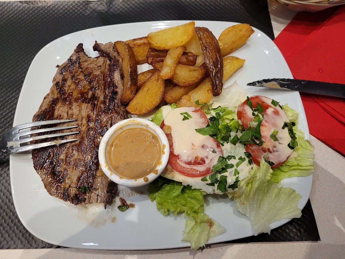 Café de la Gare Photo 8