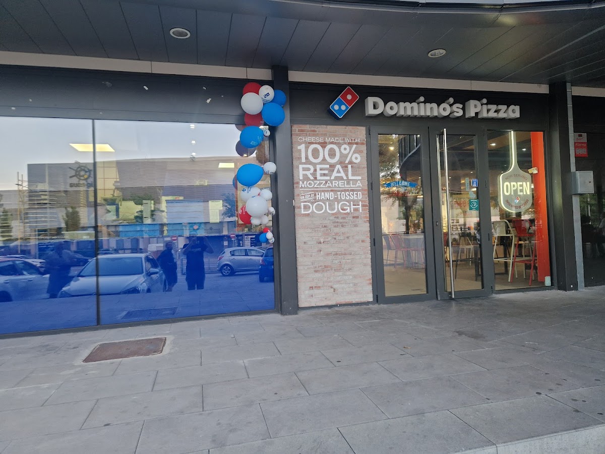Domino's Pizza Photo 4