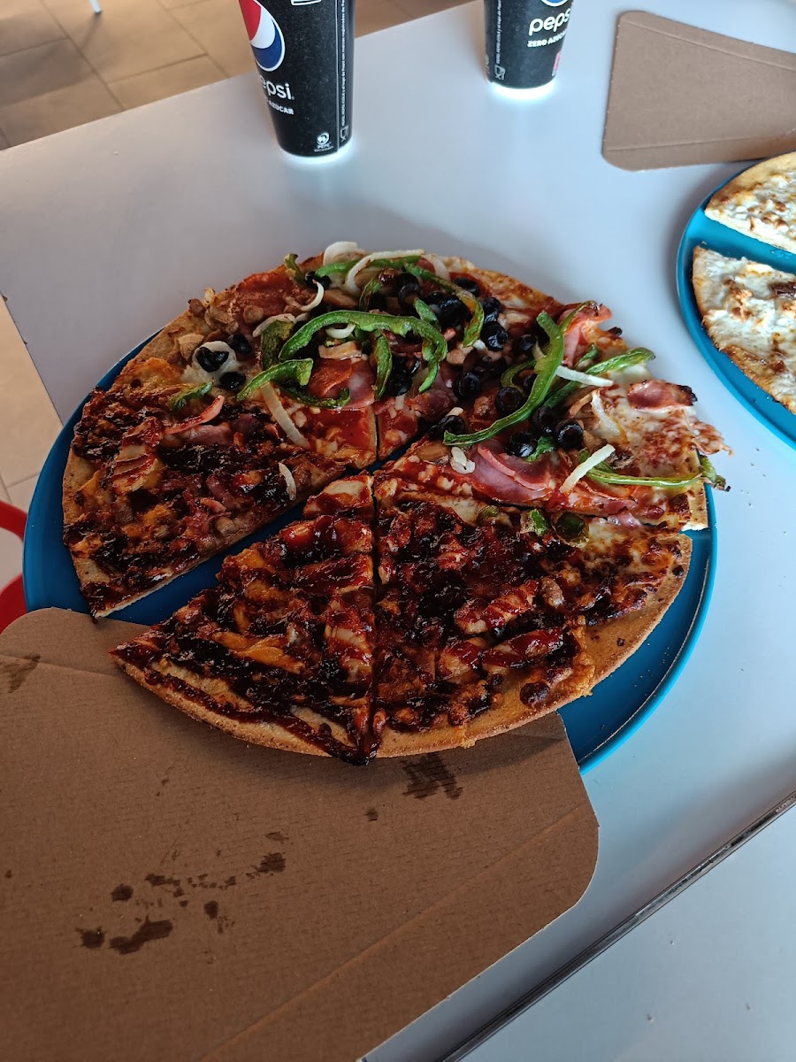 Domino's Pizza Photo 9