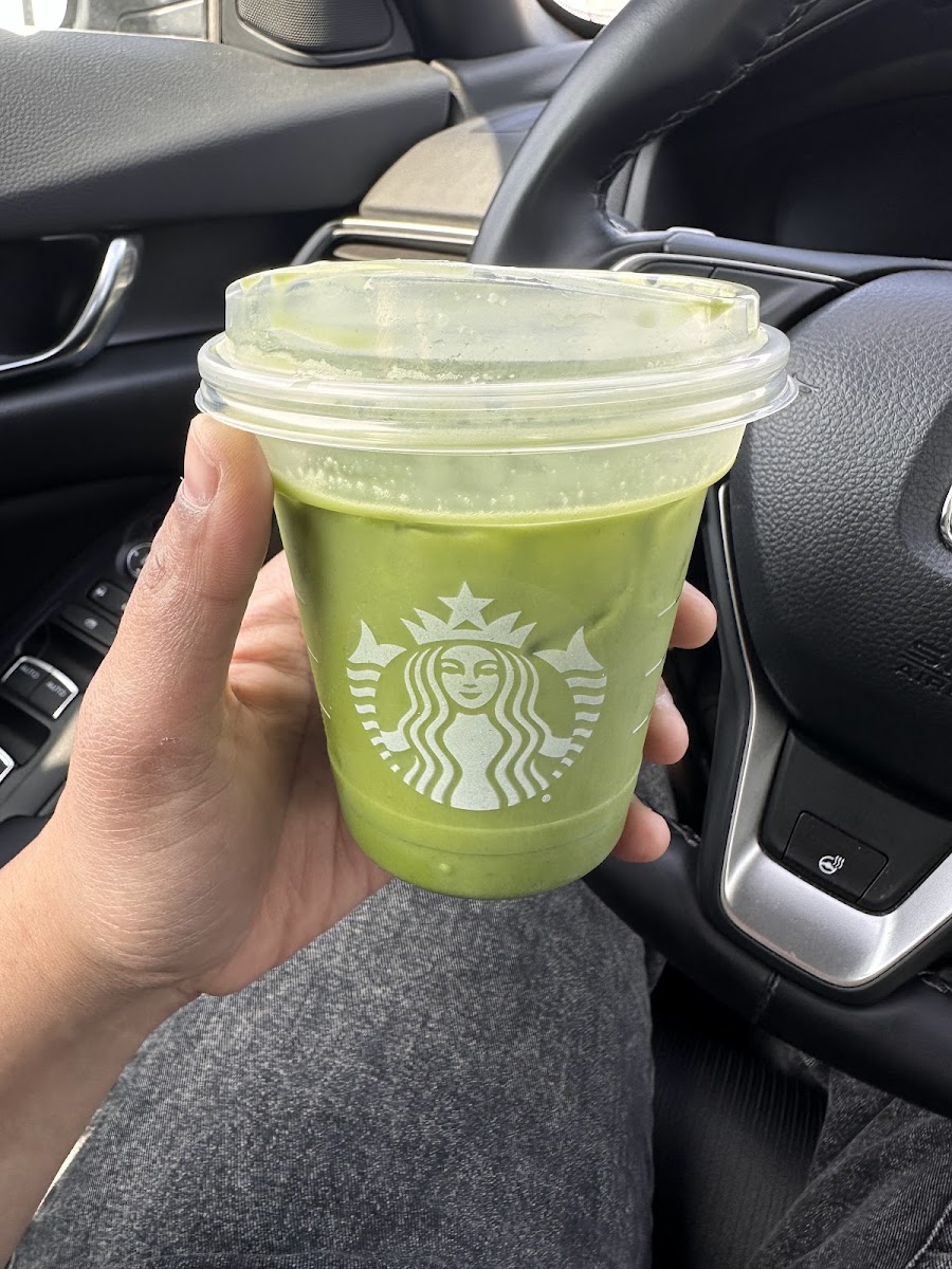 Starbucks Photo 5