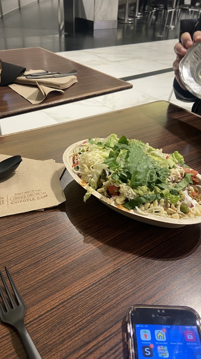 Chipotle Mexican Grill Photo 5