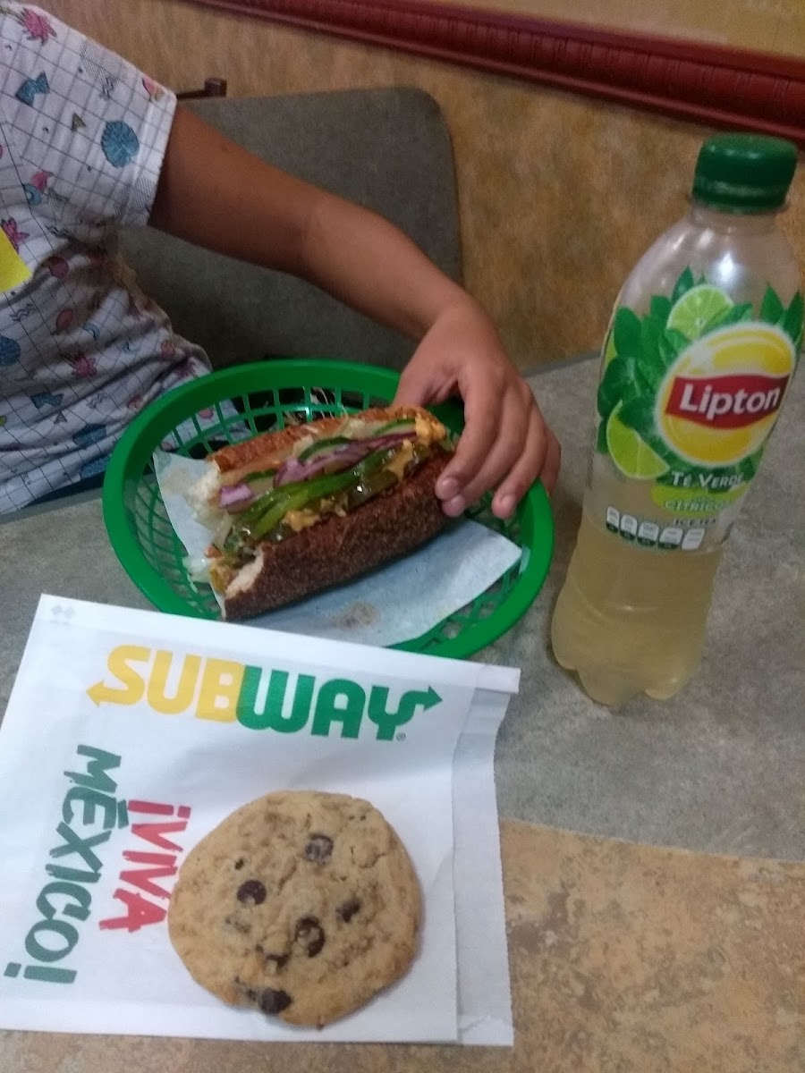 Subway Photo 7