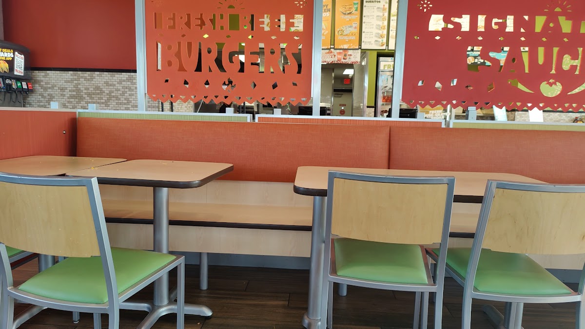 Del Taco Photo 2