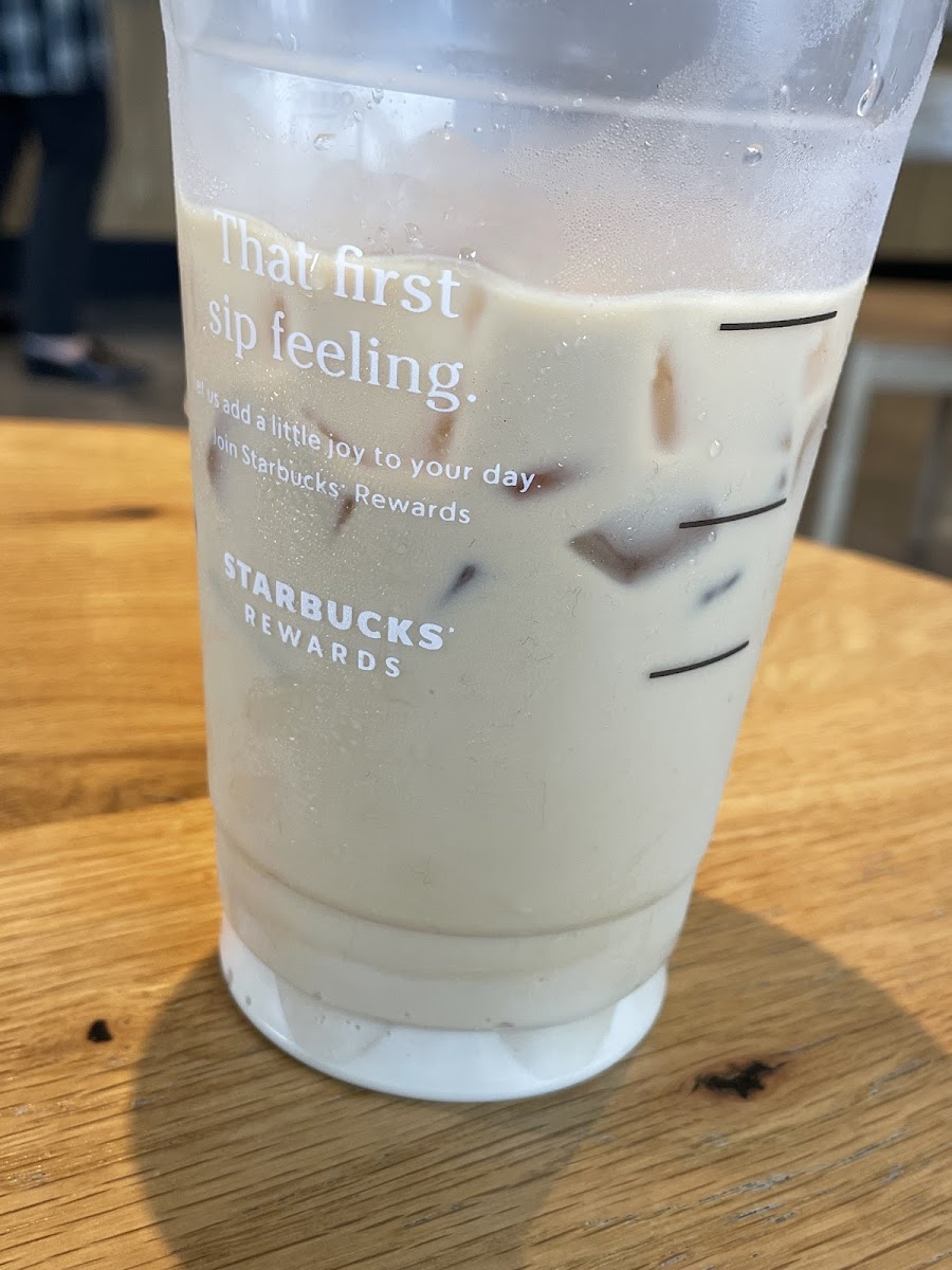 Starbucks Photo 5
