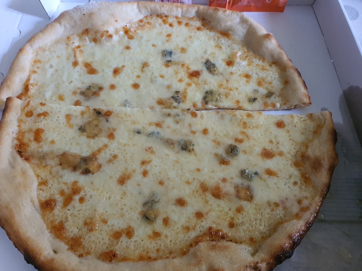 Bella Pizza Photo 5