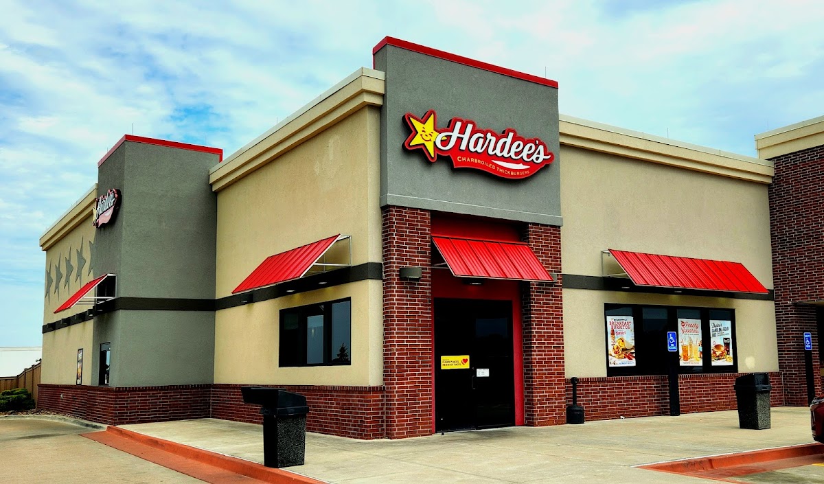 Hardee's Photo 4
