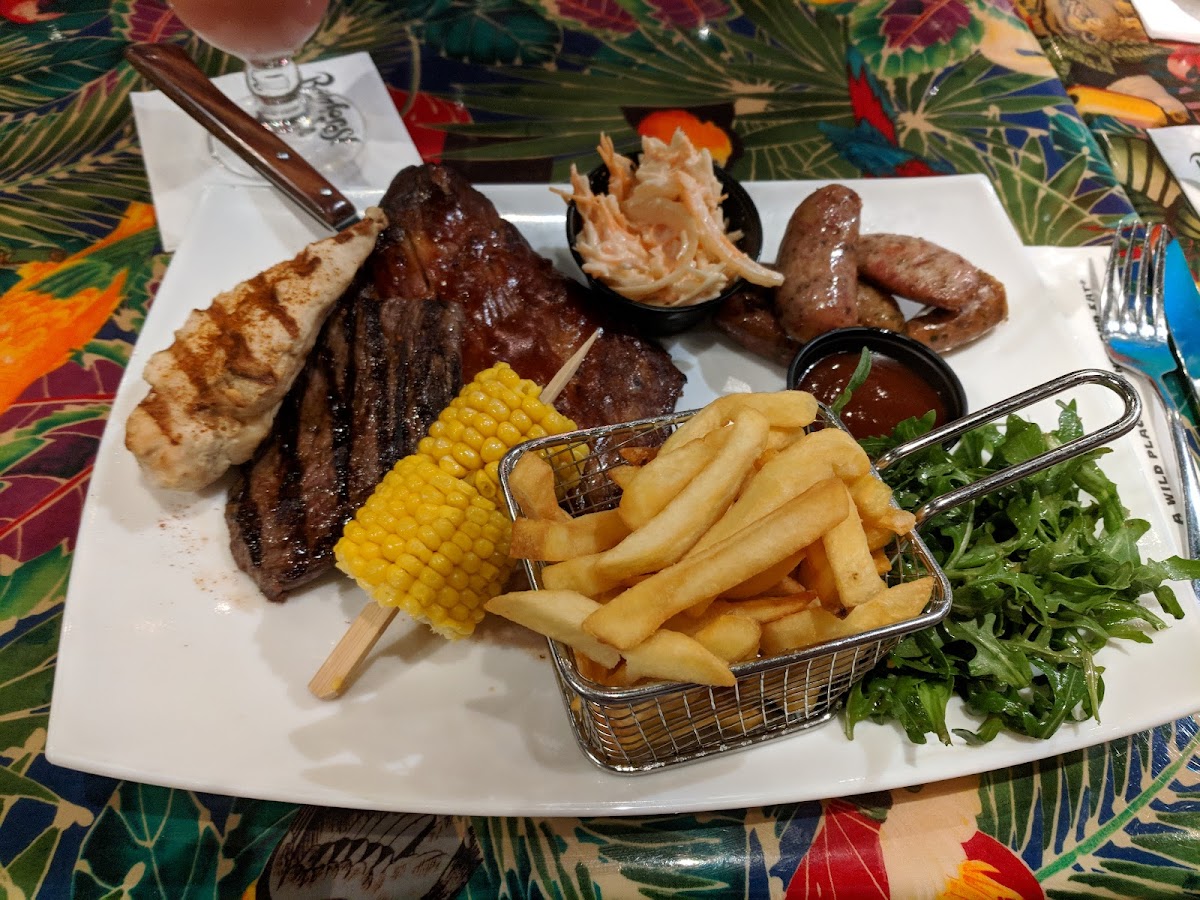 Rainforest Cafe Photo 6