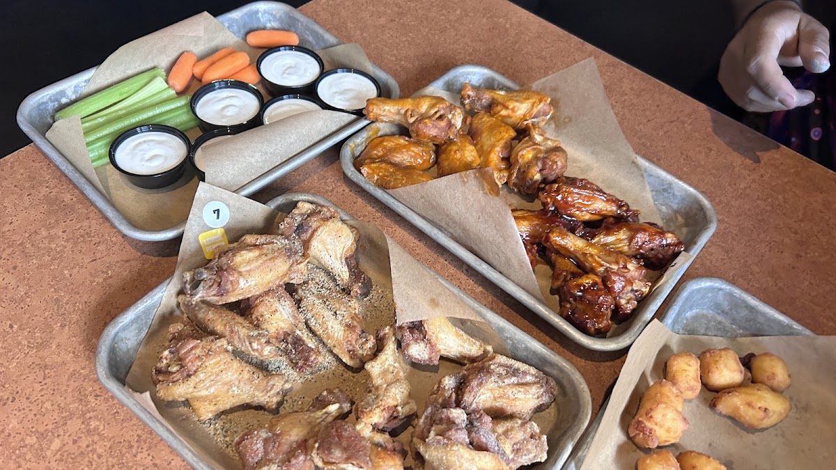 Buffalo Wild Wings Photo 8