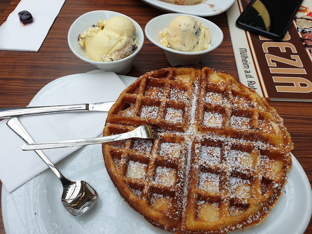 Eiscafe Venezia Photo 4