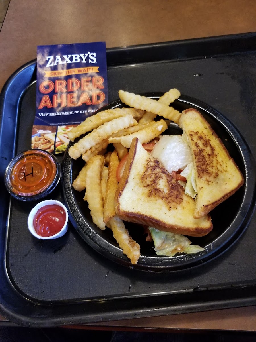 Zaxby's Chicken Fingers & Buffalo Wings Photo 5