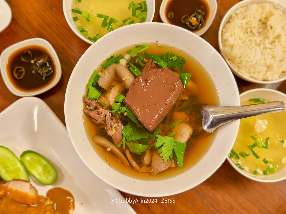 โจ๊กหมูทอง (ลาดพร้าว 71) Photo 6