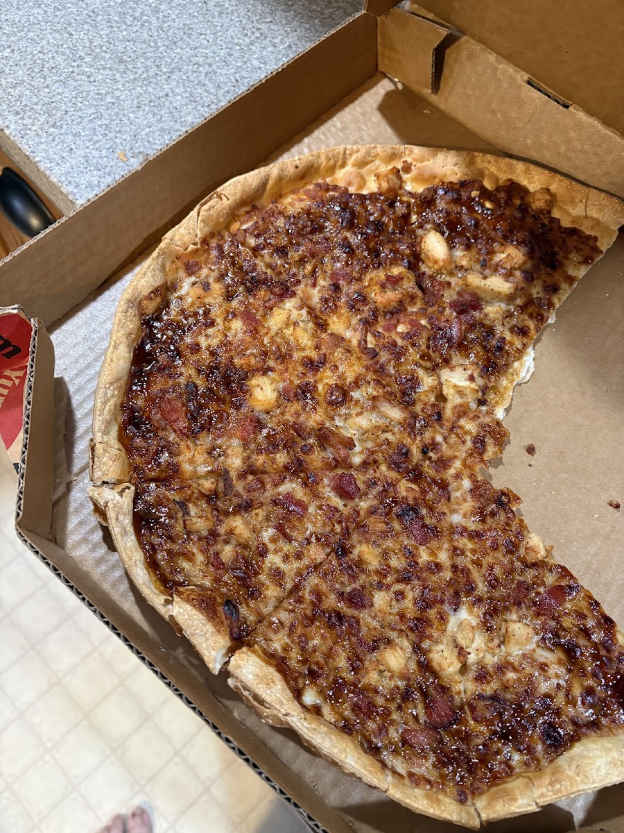 Pizza Hut Photo 3
